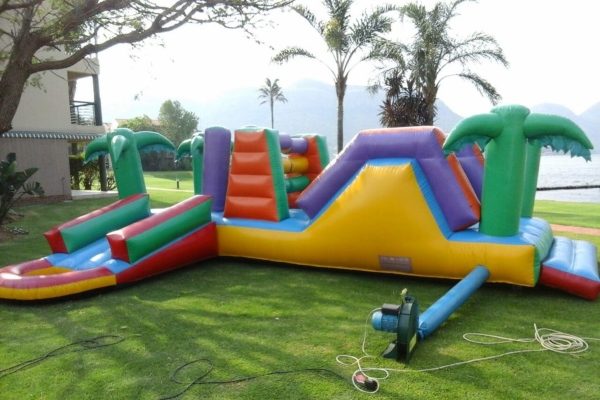 adventure-island-jumping-castle-R950.00includes-deliverysetup-and-collection-1024x768